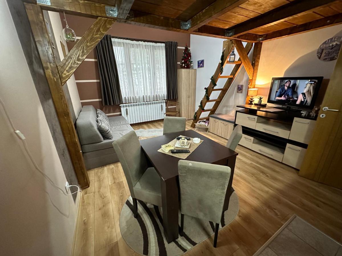 Planinski Raj Apartment *