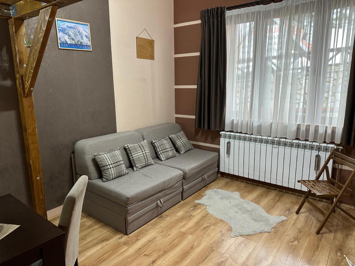 Apartment Planinski Raj *
